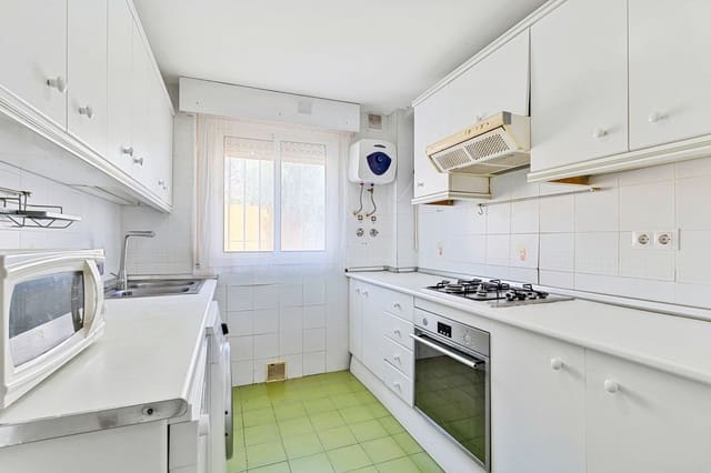 4 slaapkamer Huis te koop in Benalmádena - € 527.000 (Ref: 10020587)