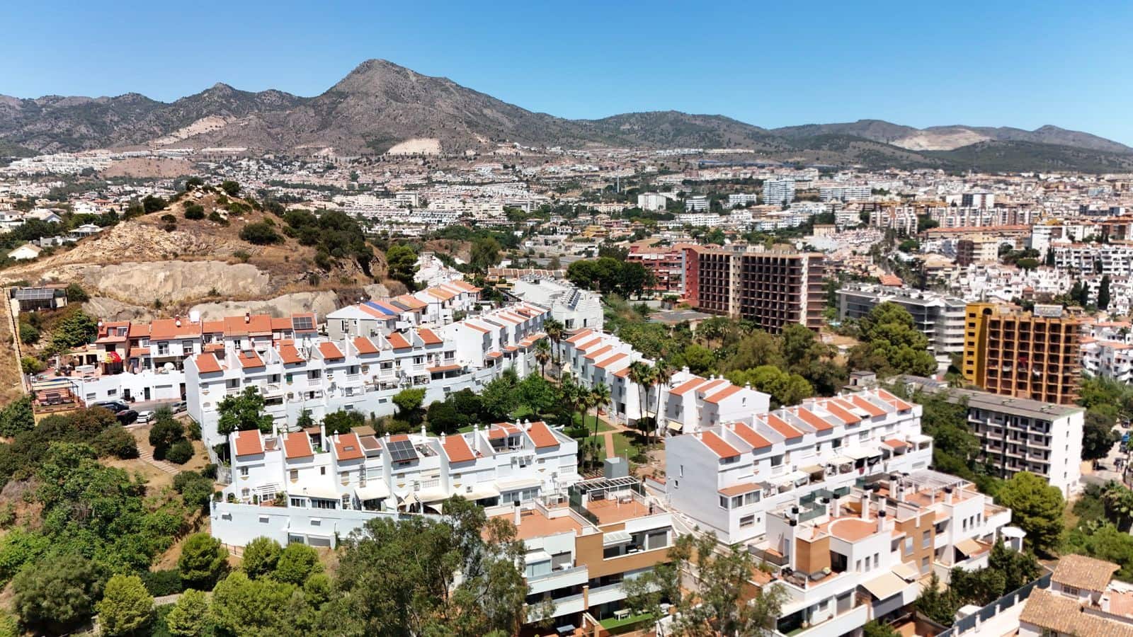 4 slaapkamer Huis te koop in Benalmadena - € 527.000 (Ref: 10020587)