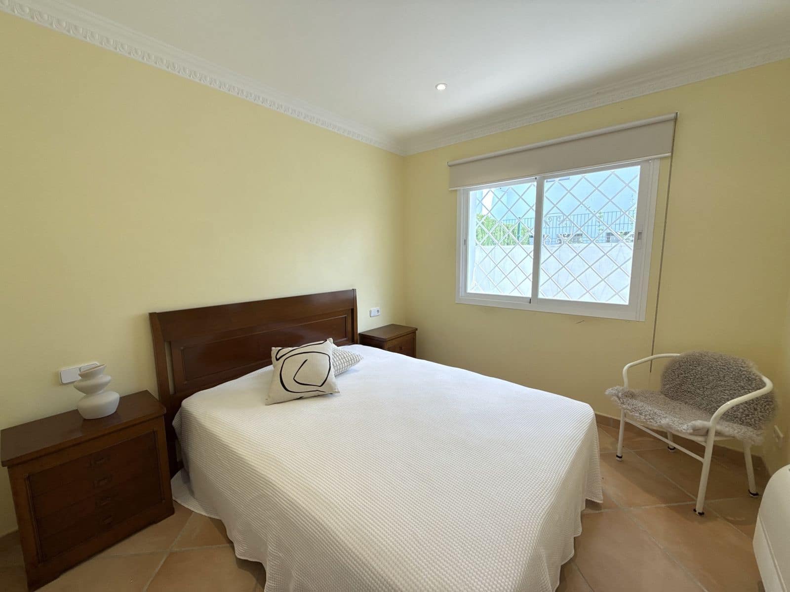 Pareado de 3 habitaciones en San Pedro de Alcantara en venta - 639.000 € (Ref: 10020588)