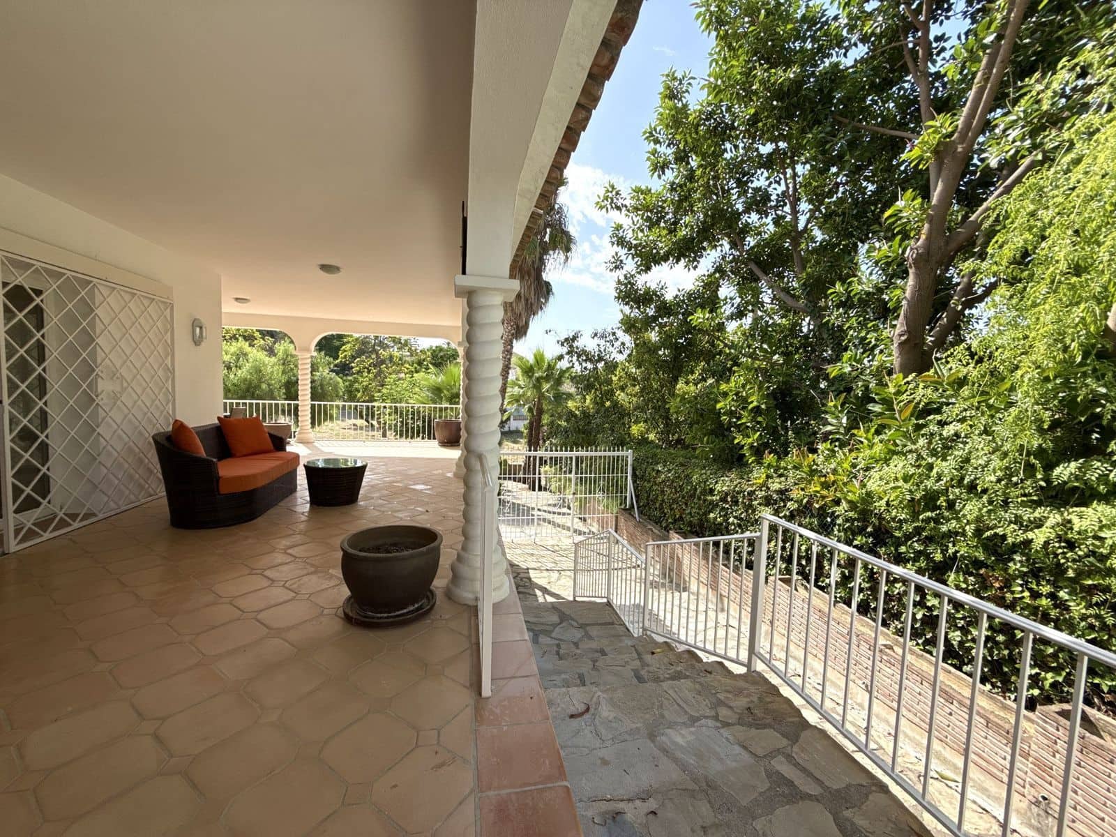 Pareado de 3 habitaciones en San Pedro de Alcantara en venta - 639.000 € (Ref: 10020588)