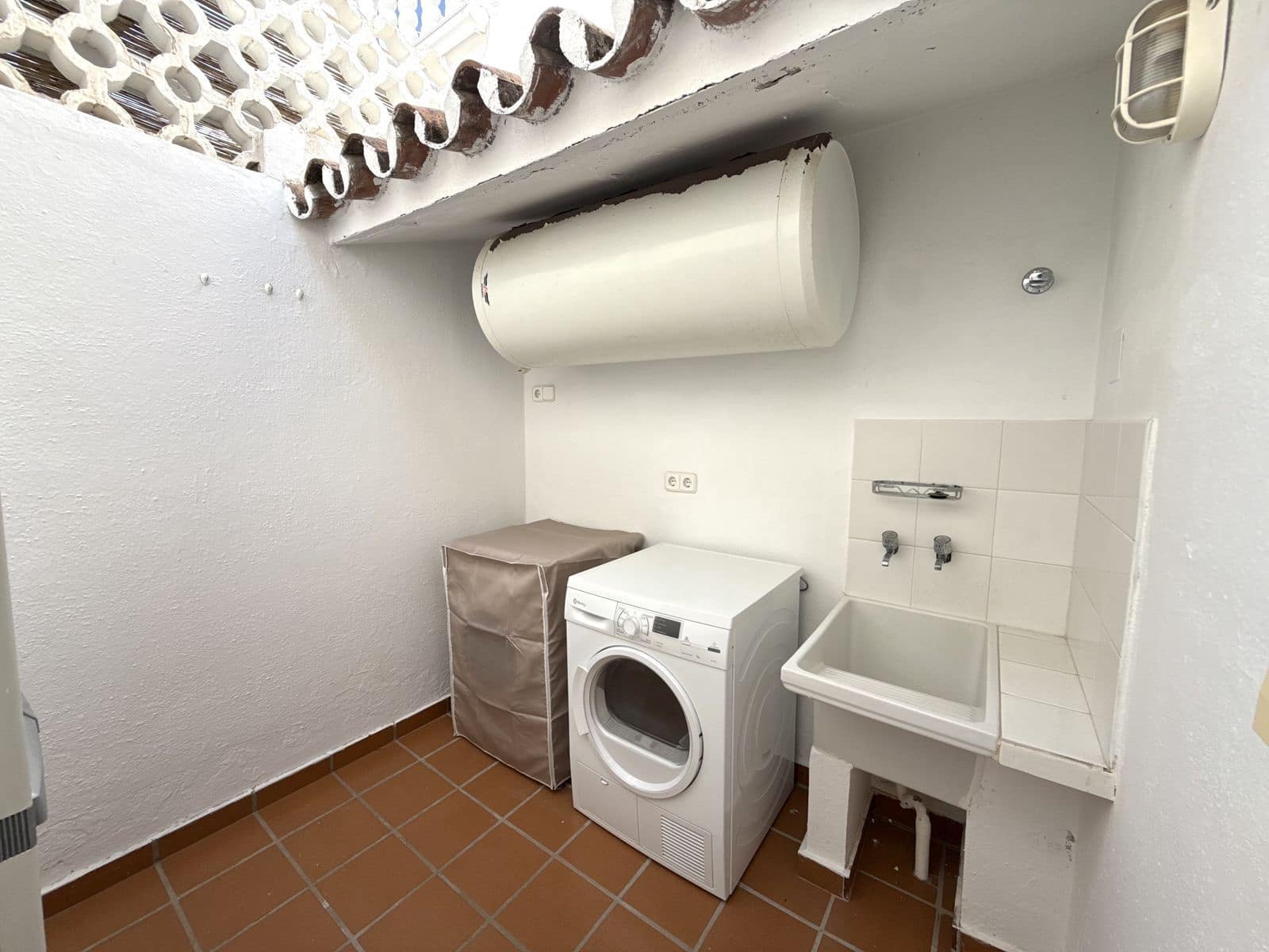 Pareado de 3 habitaciones en San Pedro de Alcantara en venta - 639.000 € (Ref: 10020588)