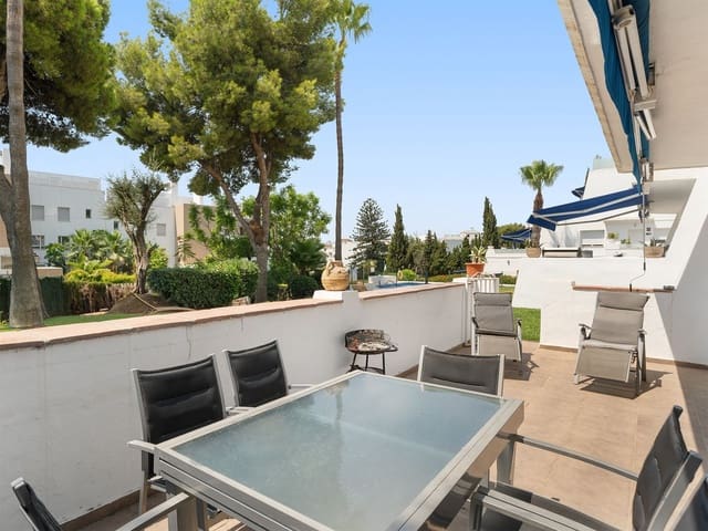 3 Zimmer Apartment zu verkaufen in Nueva Andalucia, Marbella - 630.000 € (Ref: 10020590)