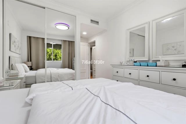 2 chambre Appartement à vendre à Puerto Banus, Marbella - 515 000 € (Ref: 10020594)