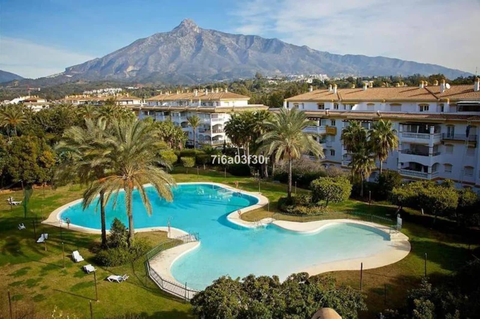 2 chambre Appartement à vendre à Puerto Banus - 515 000 € (Ref: 10020594)