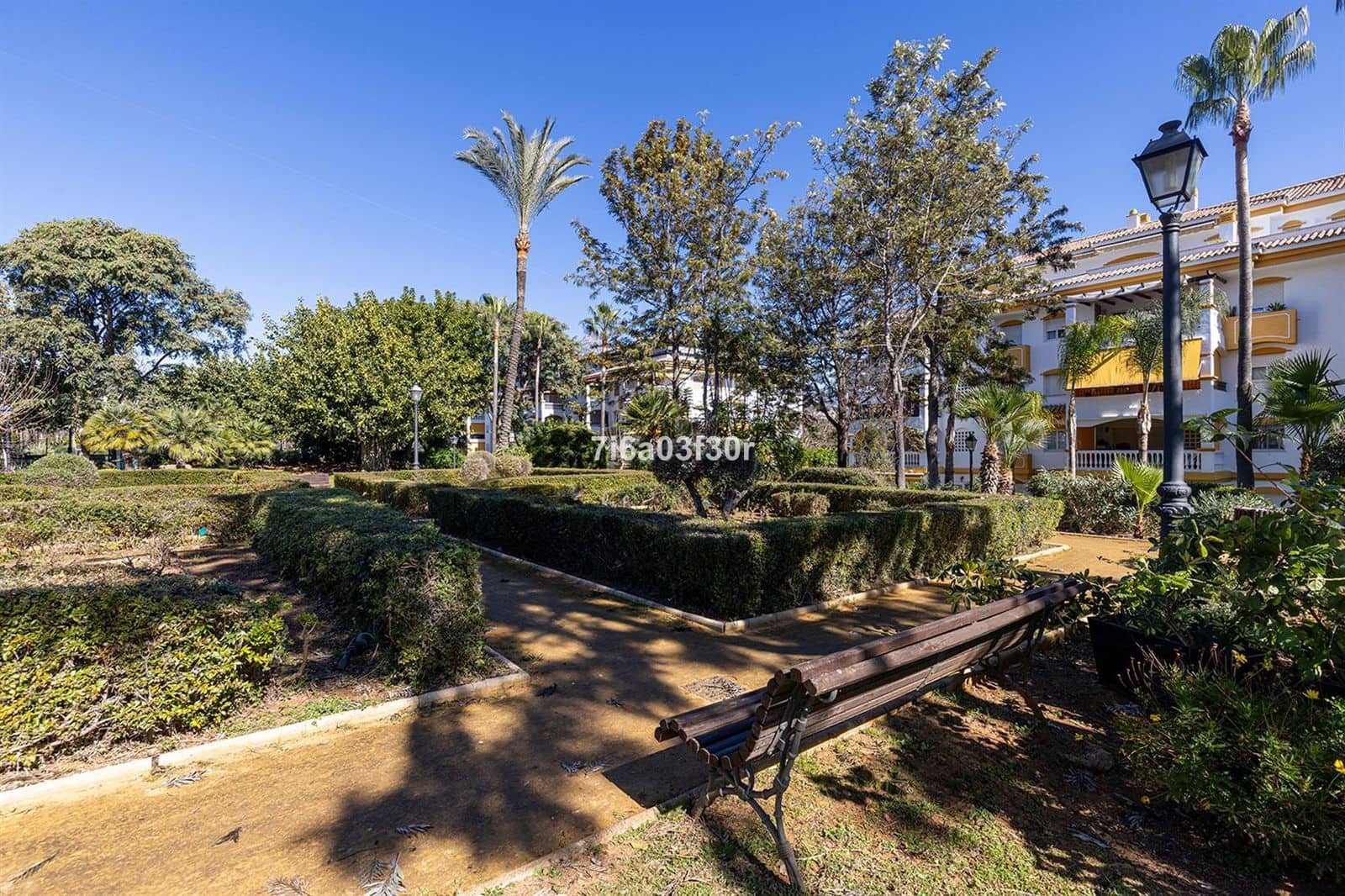 2 chambre Appartement à vendre à Puerto Banus - 515 000 € (Ref: 10020594)