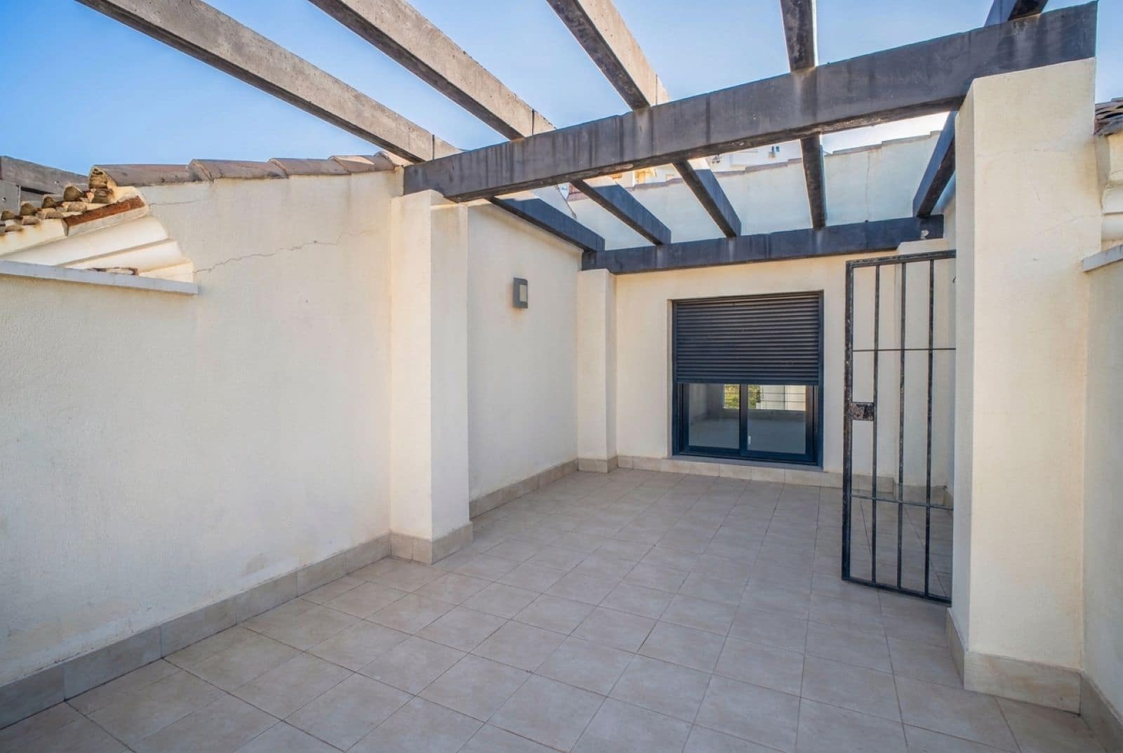 4 bedroom Townhouse for sale in Estepona - € 750,000 (Ref: 10020596)