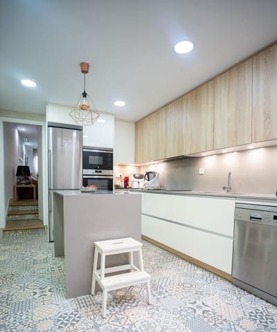 4 bedroom Townhouse for sale in Estepona - € 855,000 (Ref: 10020597)