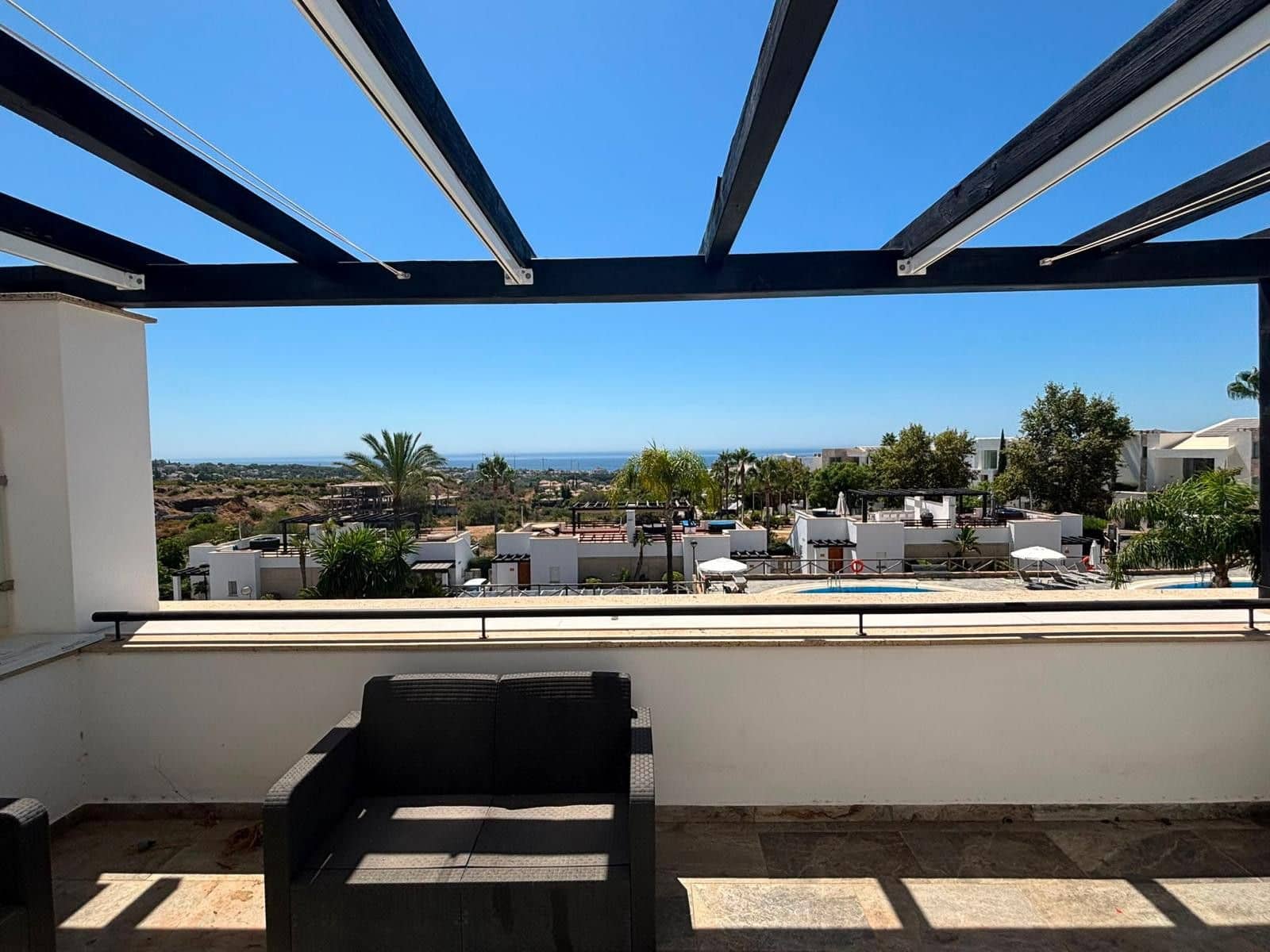 4 bedroom Townhouse for sale in Marbella - € 1,050,000 (Ref: 10020598)