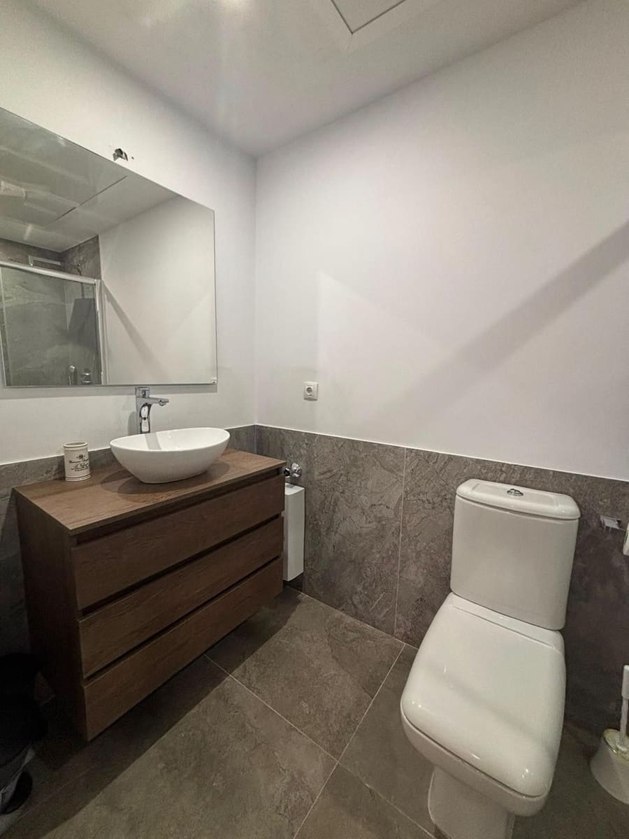 4 bedroom Townhouse for sale in Marbella - € 1,050,000 (Ref: 10020598)