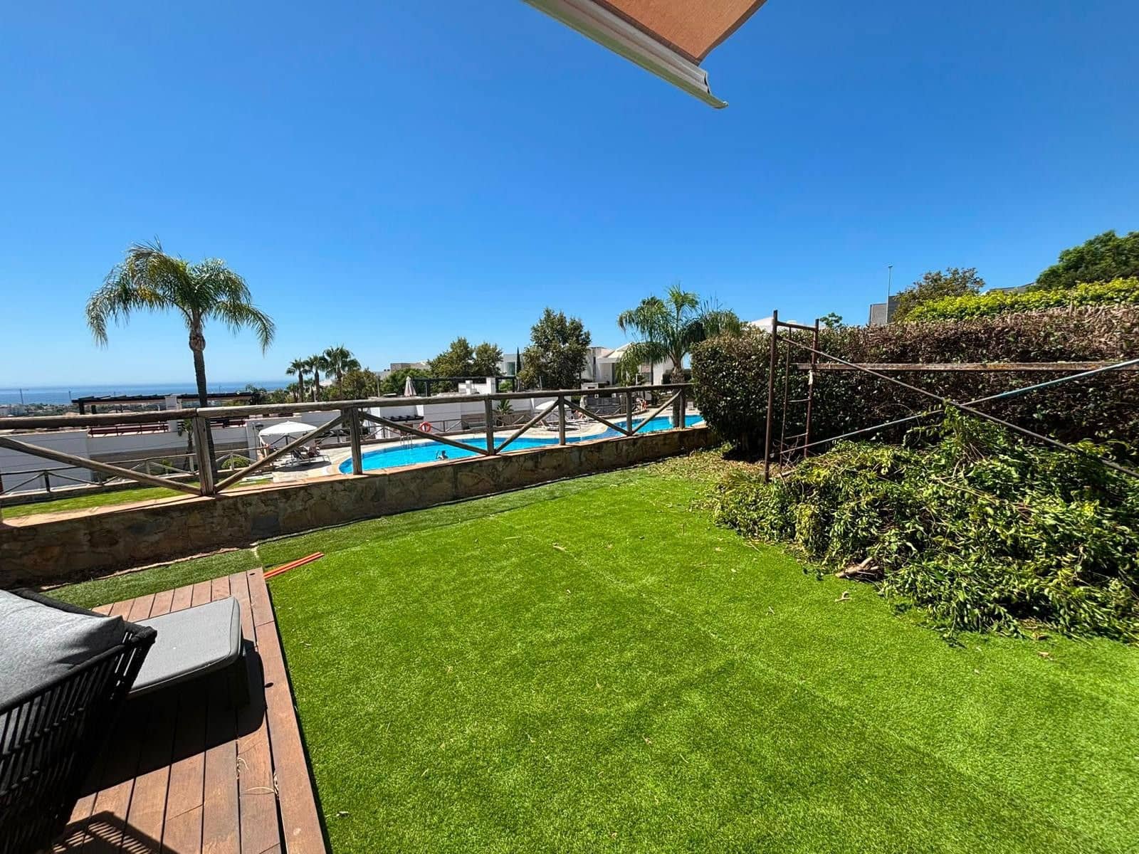 4 bedroom Townhouse for sale in Marbella - € 1,050,000 (Ref: 10020598)