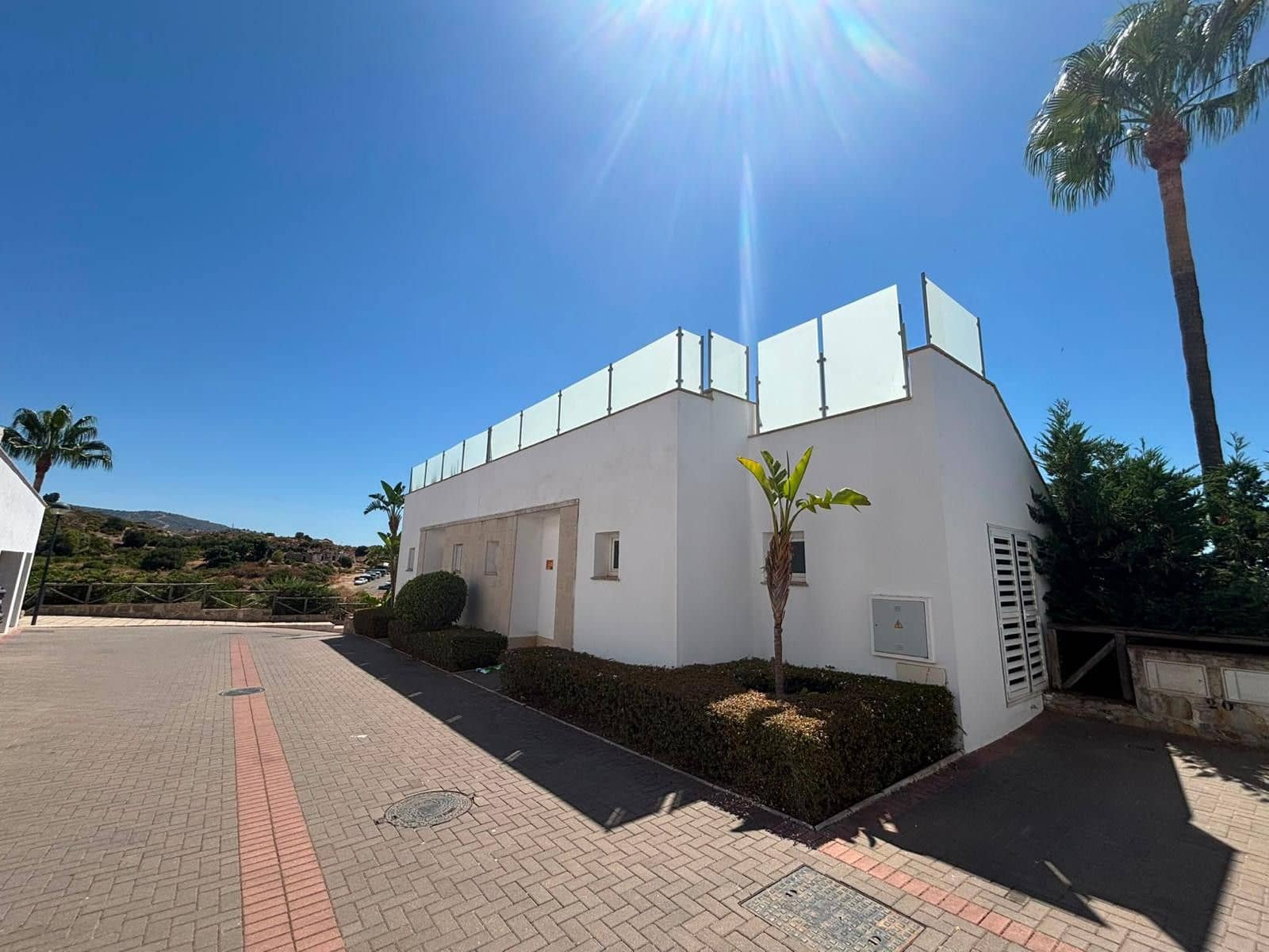 4 bedroom Townhouse for sale in Marbella - € 1,050,000 (Ref: 10020598)