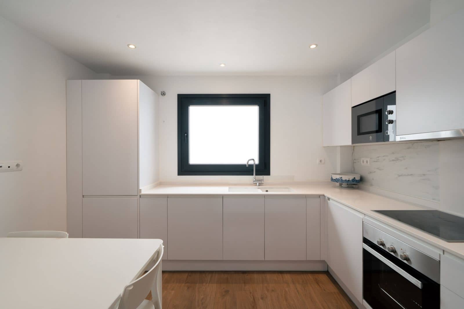 3 sypialnia Dom blizniak na sprzedaż w La Mairena - 570 000 € (Ref: 10020601)