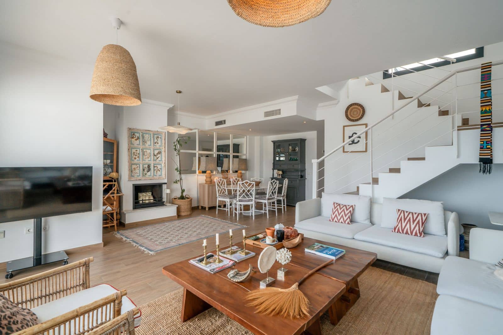3 sypialnia Dom blizniak na sprzedaż w La Mairena - 570 000 € (Ref: 10020601)