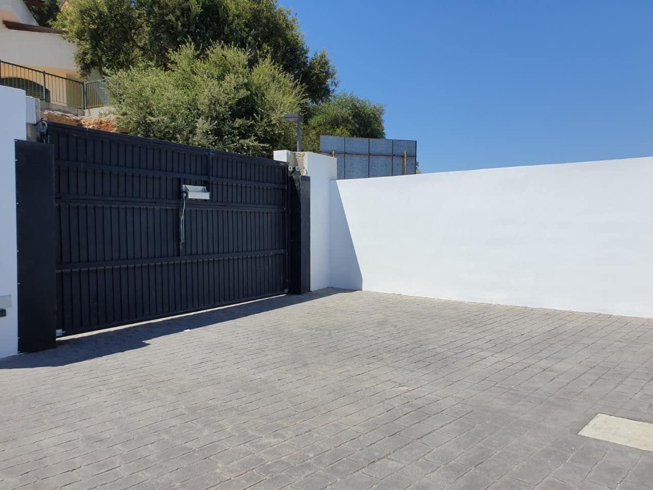 3 sypialnia Dom blizniak na sprzedaż w La Mairena - 570 000 € (Ref: 10020601)