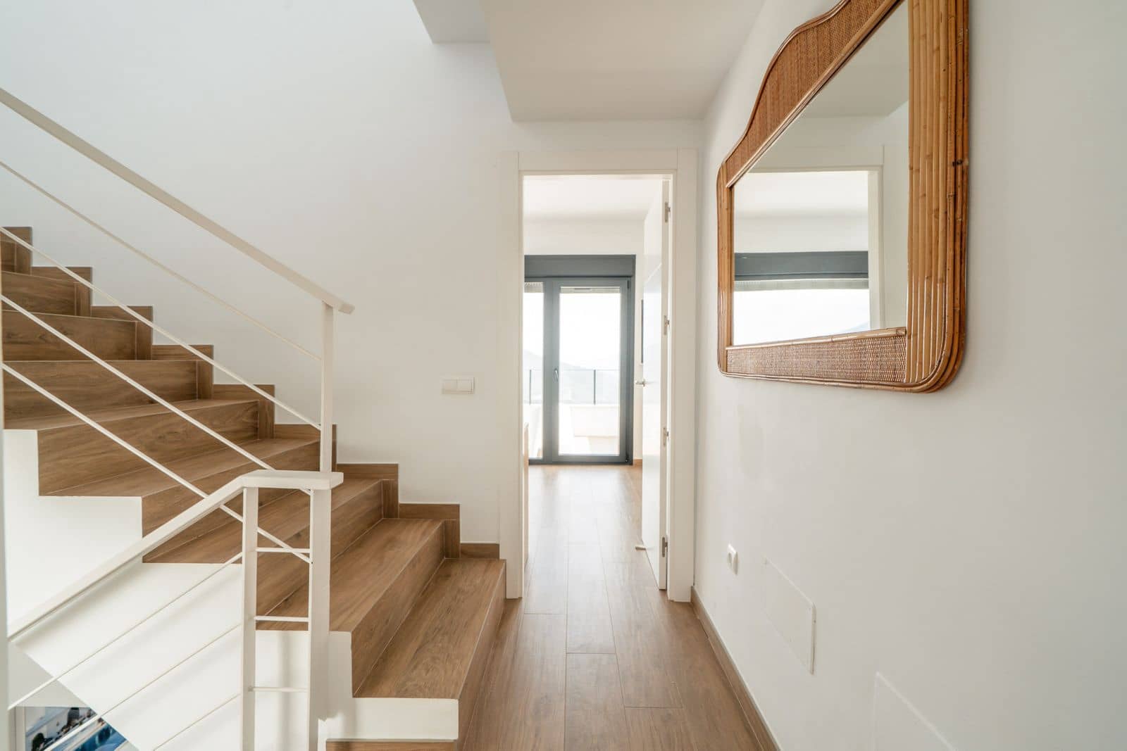 3 sypialnia Dom blizniak na sprzedaż w La Mairena - 570 000 € (Ref: 10020601)