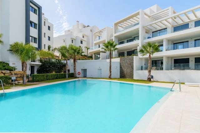 3 bedroom Penthouse for sale in Estepona - € 769,000 (Ref: 10020605)