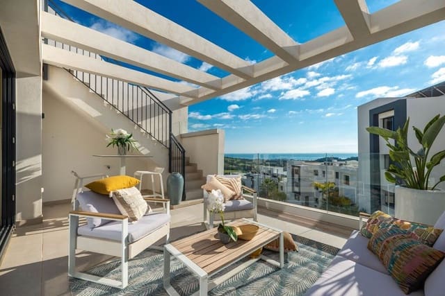 3 bedroom Penthouse for sale in Estepona - € 769,000 (Ref: 10020605)