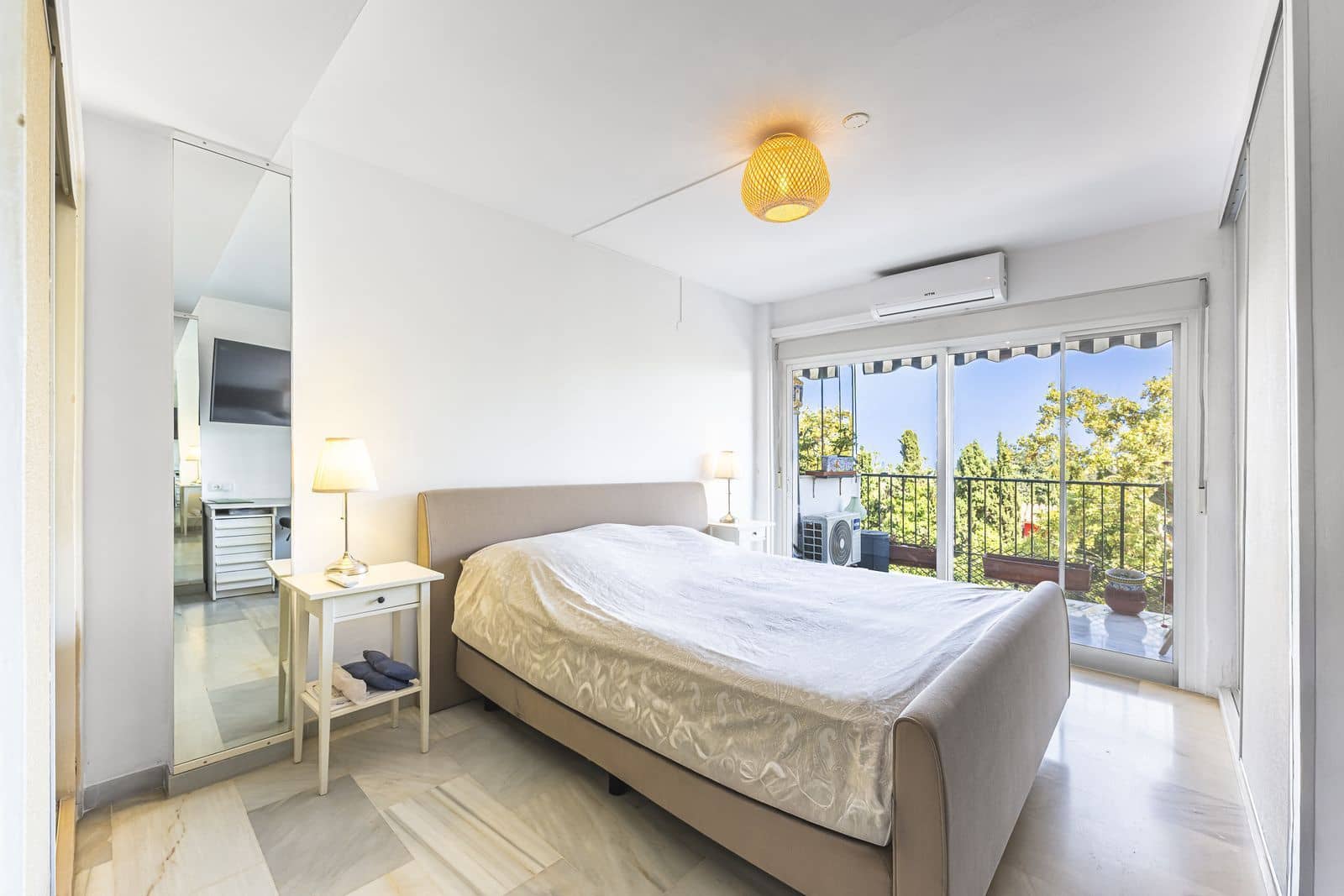 1 sypialnia Apartament na sprzedaż w Marbella - 300 000 € (Ref: 10020606)