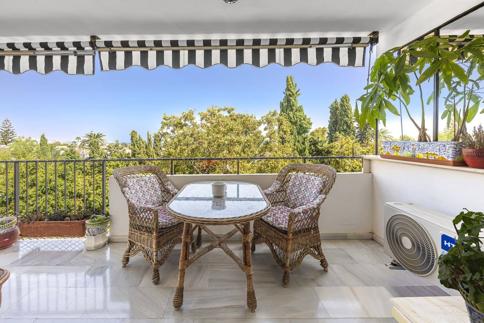 1 sypialnia Apartament na sprzedaż w Marbella - 300 000 € (Ref: 10020606)