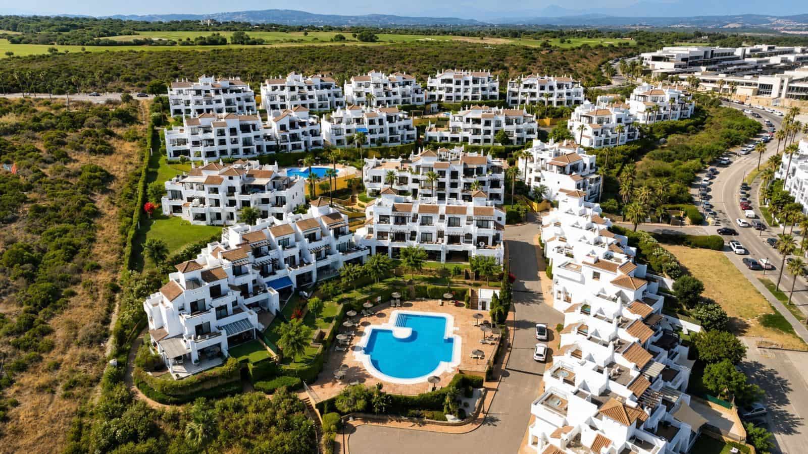 4 makuuhuone Paritalo myytävänä paikassa San Roque - 815 000 € (Ref: 10020612)