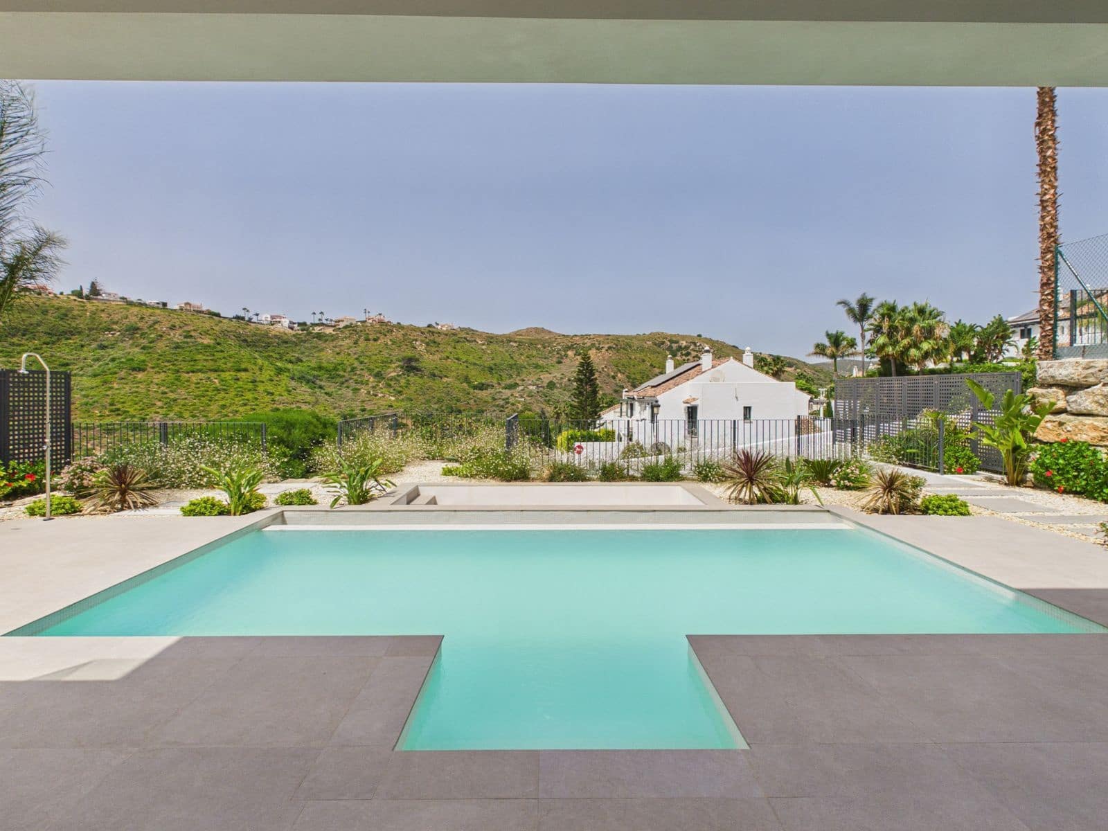 4 makuuhuone Huvila myytävänä paikassa La Duquesa / Puerto de la Duquesa - 1 150 000 € (Ref: 10020618)