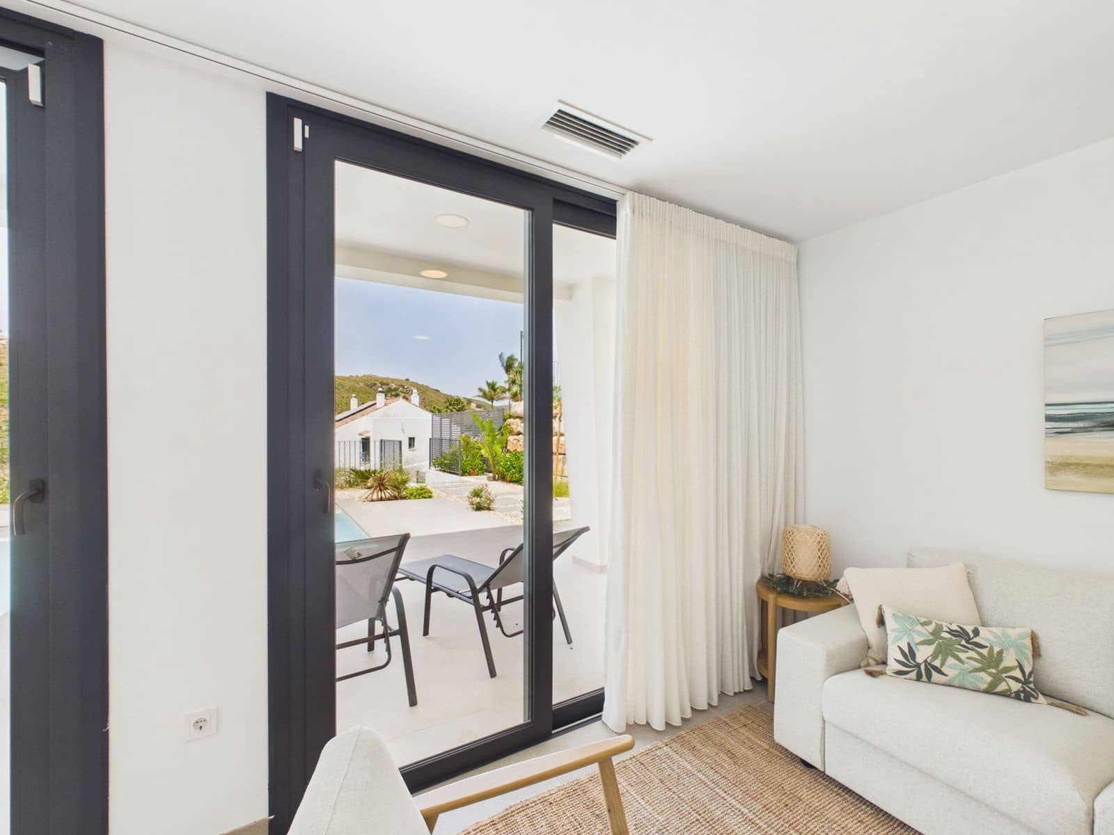 4 makuuhuone Huvila myytävänä paikassa La Duquesa / Puerto de la Duquesa - 1 150 000 € (Ref: 10020618)