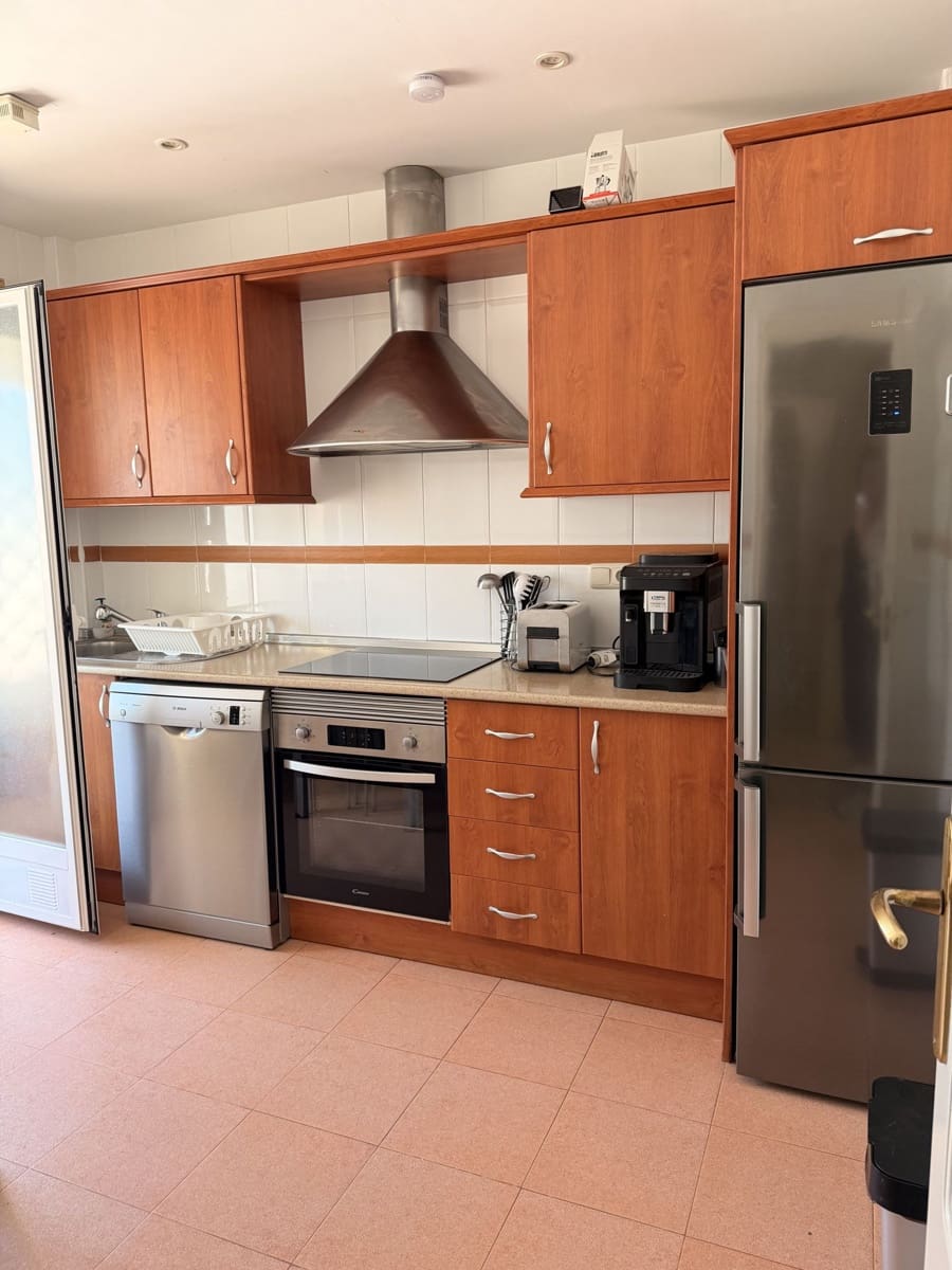 4 bedroom Townhouse for sale in Marbella - € 599,000 (Ref: 10020619)