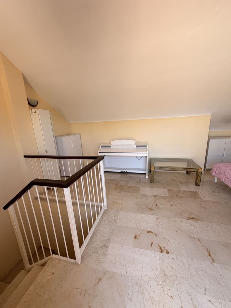 4 bedroom Townhouse for sale in Marbella - € 599,000 (Ref: 10020619)