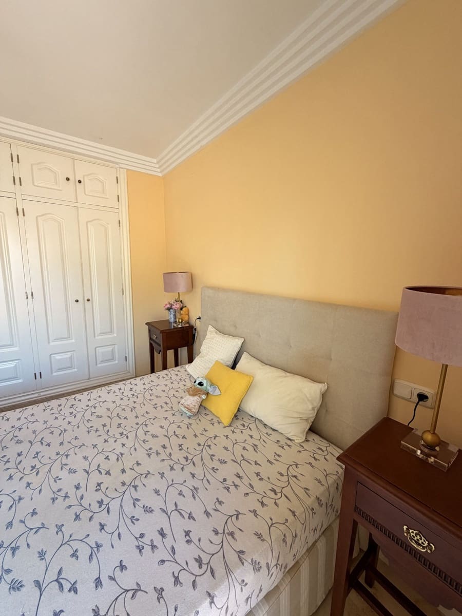 4 bedroom Townhouse for sale in Marbella - € 599,000 (Ref: 10020619)