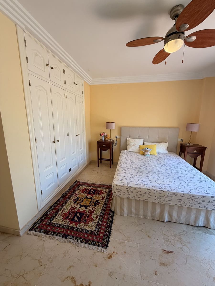 4 bedroom Townhouse for sale in Marbella - € 599,000 (Ref: 10020619)