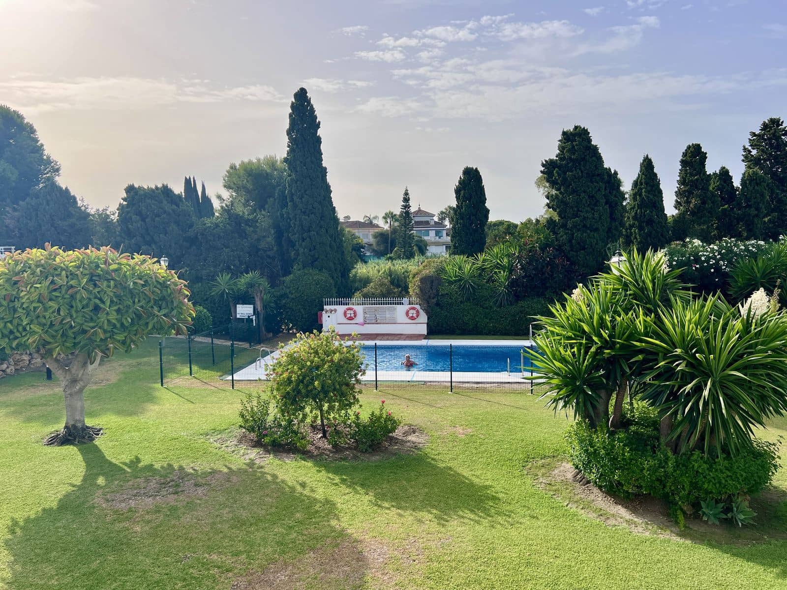 Ático de 2 habitaciones en El Paraiso en venta - 345.000 € (Ref: 10020621)