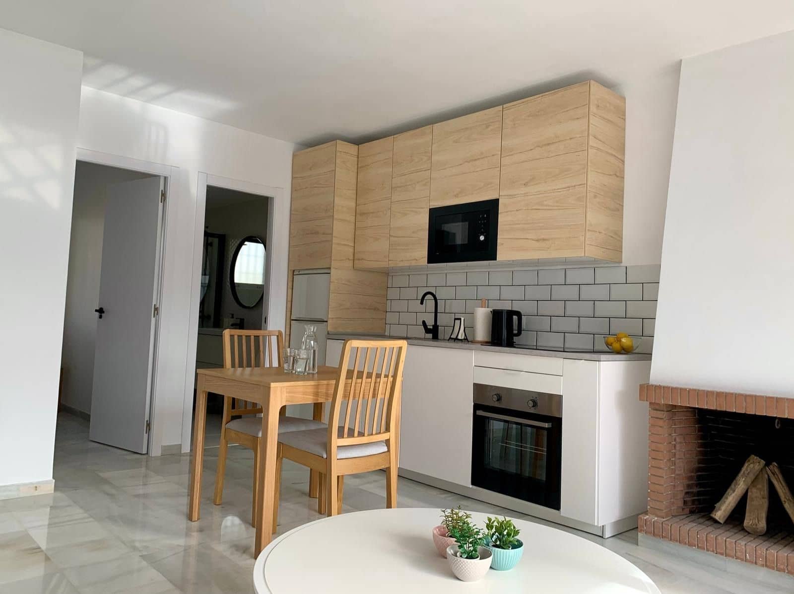1 bedroom Apartment for sale in Calahonda - € 309,000 (Ref: 10020622)