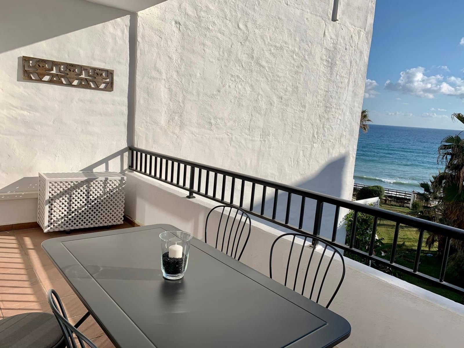 1 bedroom Apartment for sale in Calahonda - € 309,000 (Ref: 10020622)
