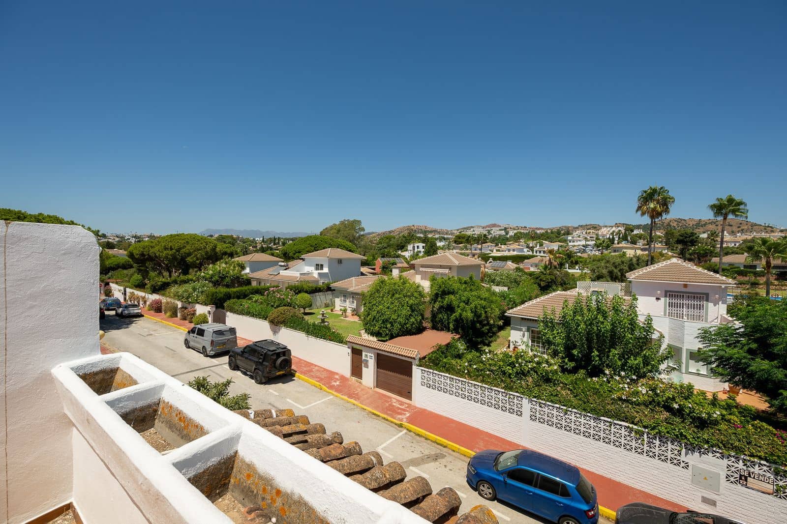 3 bedroom Townhouse for sale in Calahonda - € 480,000 (Ref: 10020624)