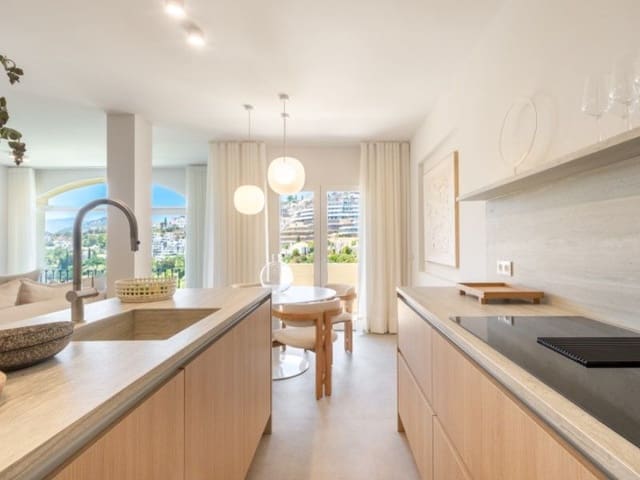 3 bedroom Apartment for sale in La Quinta, Benahavís - € 1,050,000 (Ref: 10020625)