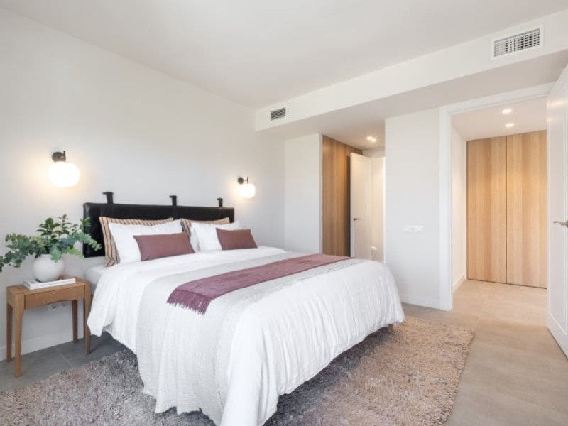 3 bedroom Apartment for sale in La Quinta - € 1,050,000 (Ref: 10020625)