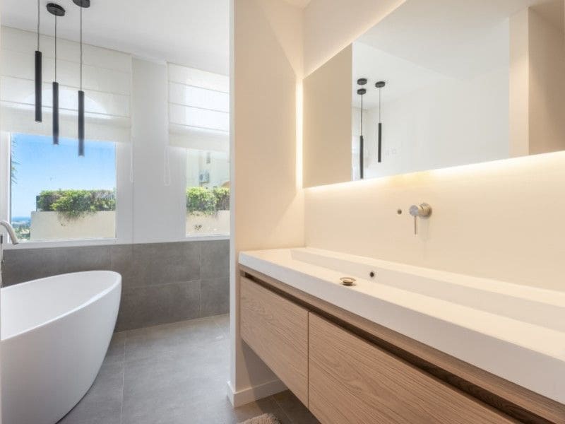3 bedroom Apartment for sale in La Quinta - € 1,050,000 (Ref: 10020625)