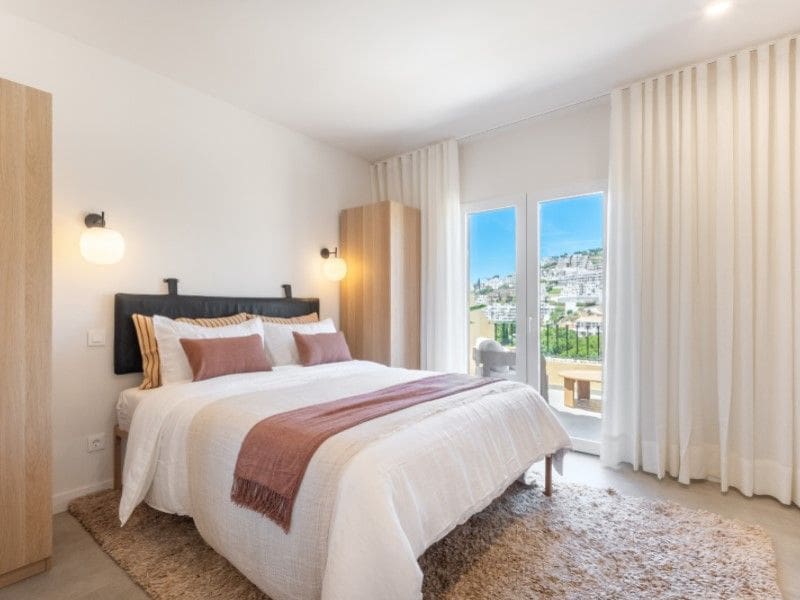 3 bedroom Apartment for sale in La Quinta - € 1,050,000 (Ref: 10020625)