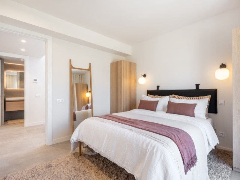 3 bedroom Apartment for sale in La Quinta - € 1,050,000 (Ref: 10020625)