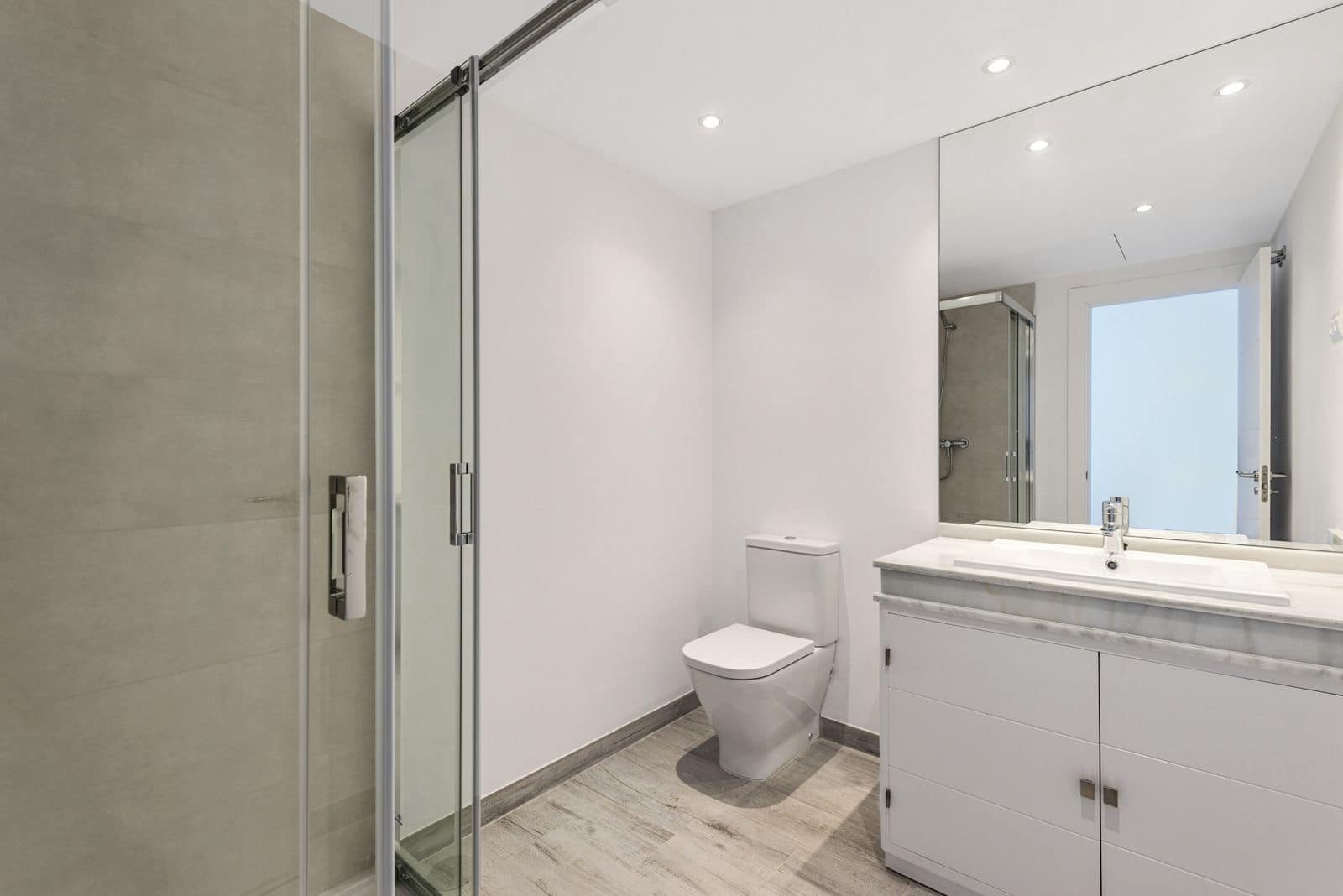3 quarto Casa em Banda para venda em La Mairena - 595 000 € (Ref: 10020628)