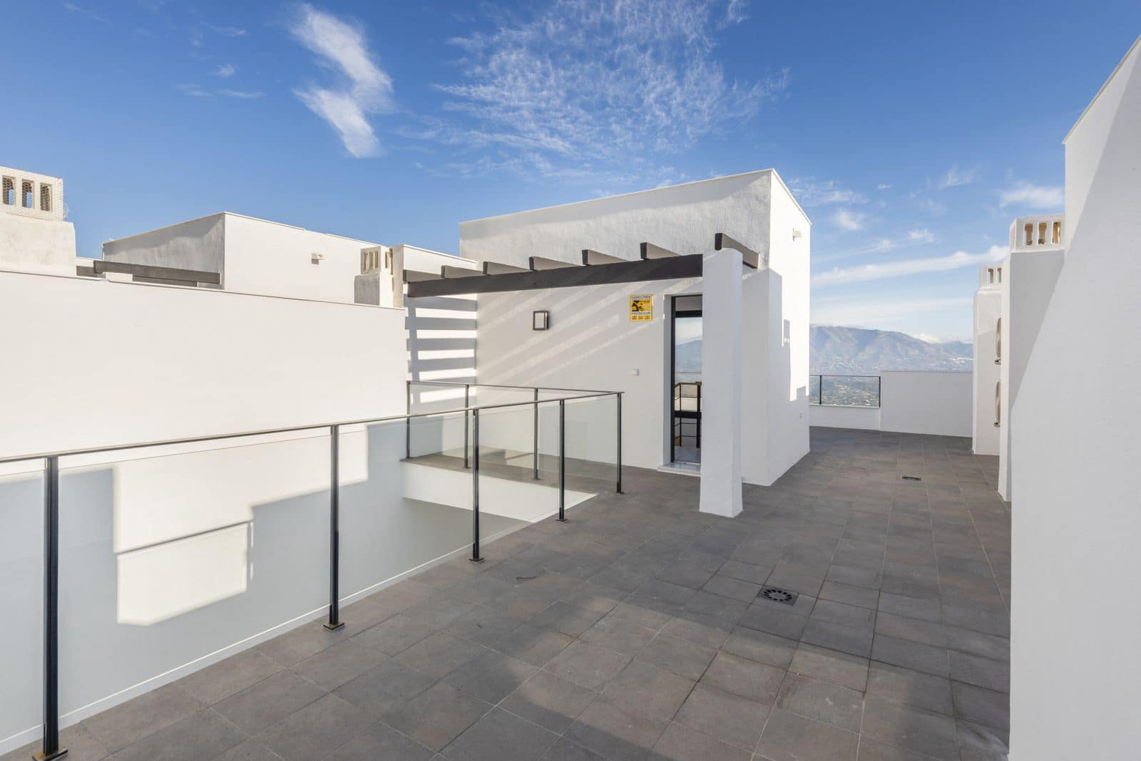 3 quarto Casa em Banda para venda em La Mairena - 595 000 € (Ref: 10020628)