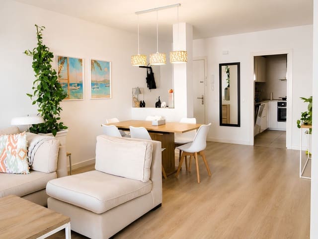 3 soveværelse Lejlighed til salg i Nueva Andalucia, Marbella - € 470.000 (Ref: 10020630)