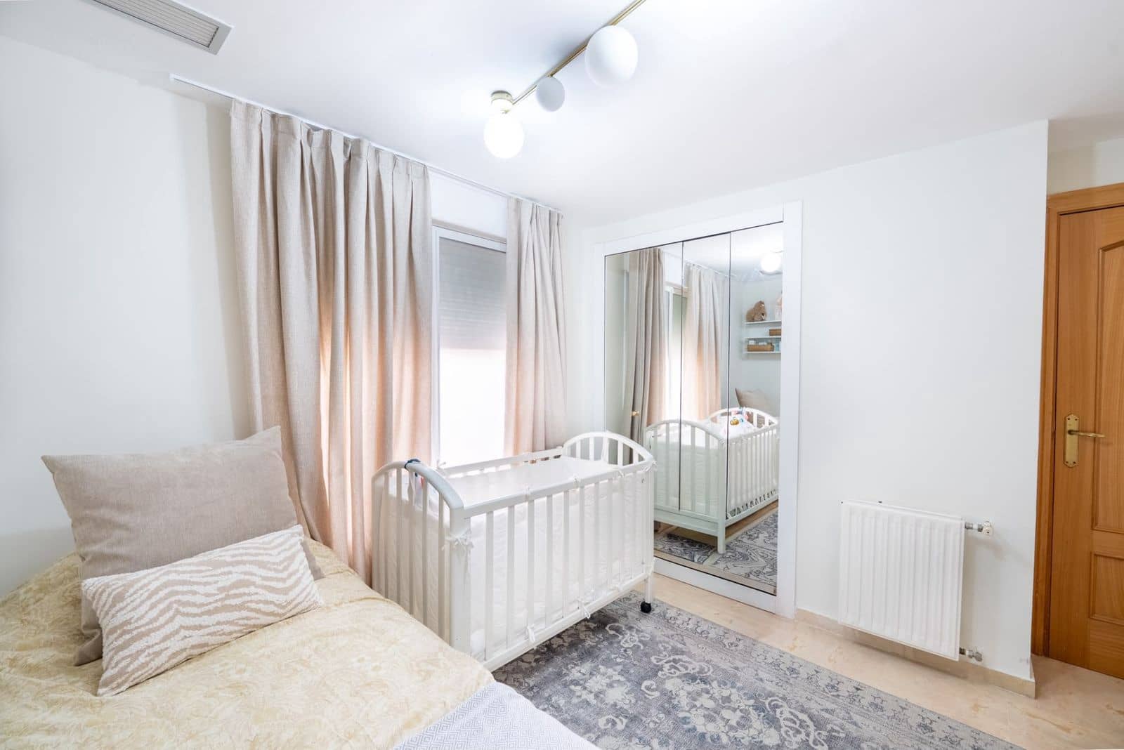Apartamento de 2 habitaciones en San Pedro de Alcantara en venta - 465.000 € (Ref: 10020633)