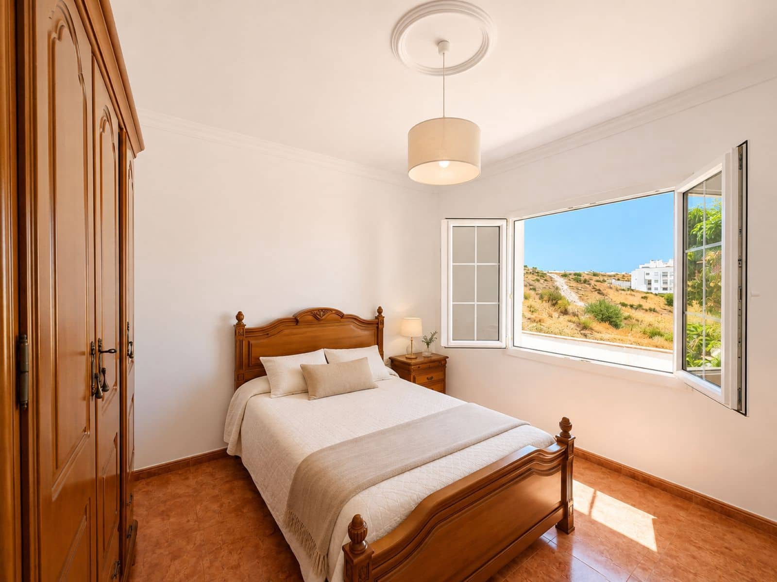 3 soveværelse Villa til salg i Estepona - € 1.300.000 (Ref: 10020636)