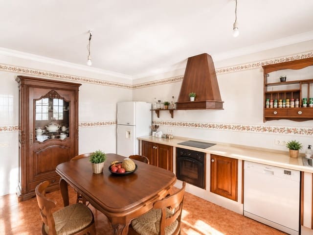 3 quarto Moradia para venda em Seghers, Estepona - 1 300 000 € (Ref: 10020636)