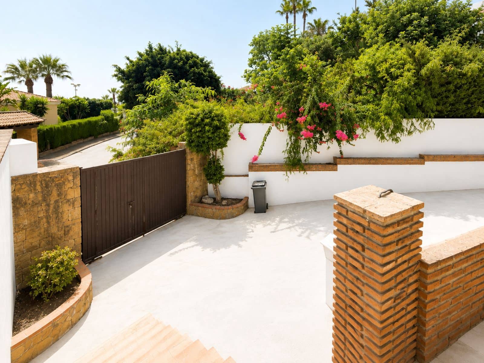 3 soveværelse Villa til salg i Estepona - € 1.300.000 (Ref: 10020636)
