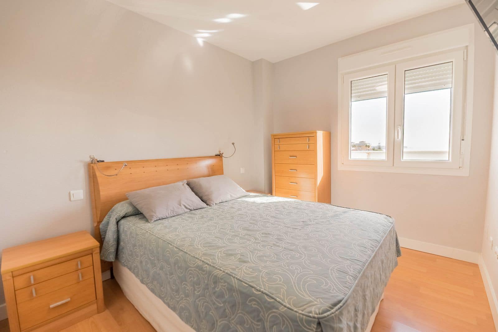 2 bedroom Penthouse for sale in Mijas Costa - € 439,000 (Ref: 10020637)