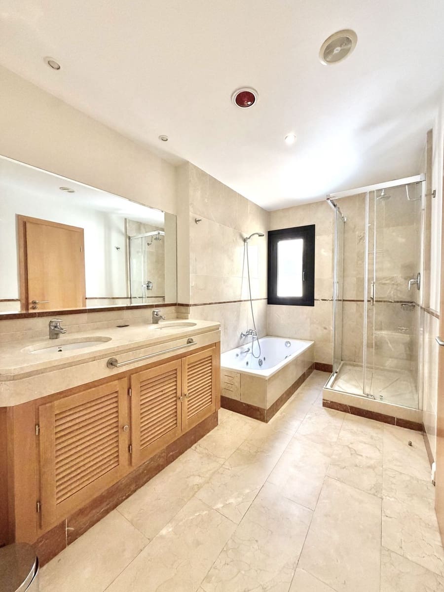 2 camera da letto Attico in vendita in Puerto Banus - 1.490.000 € (Rif: 10020638)