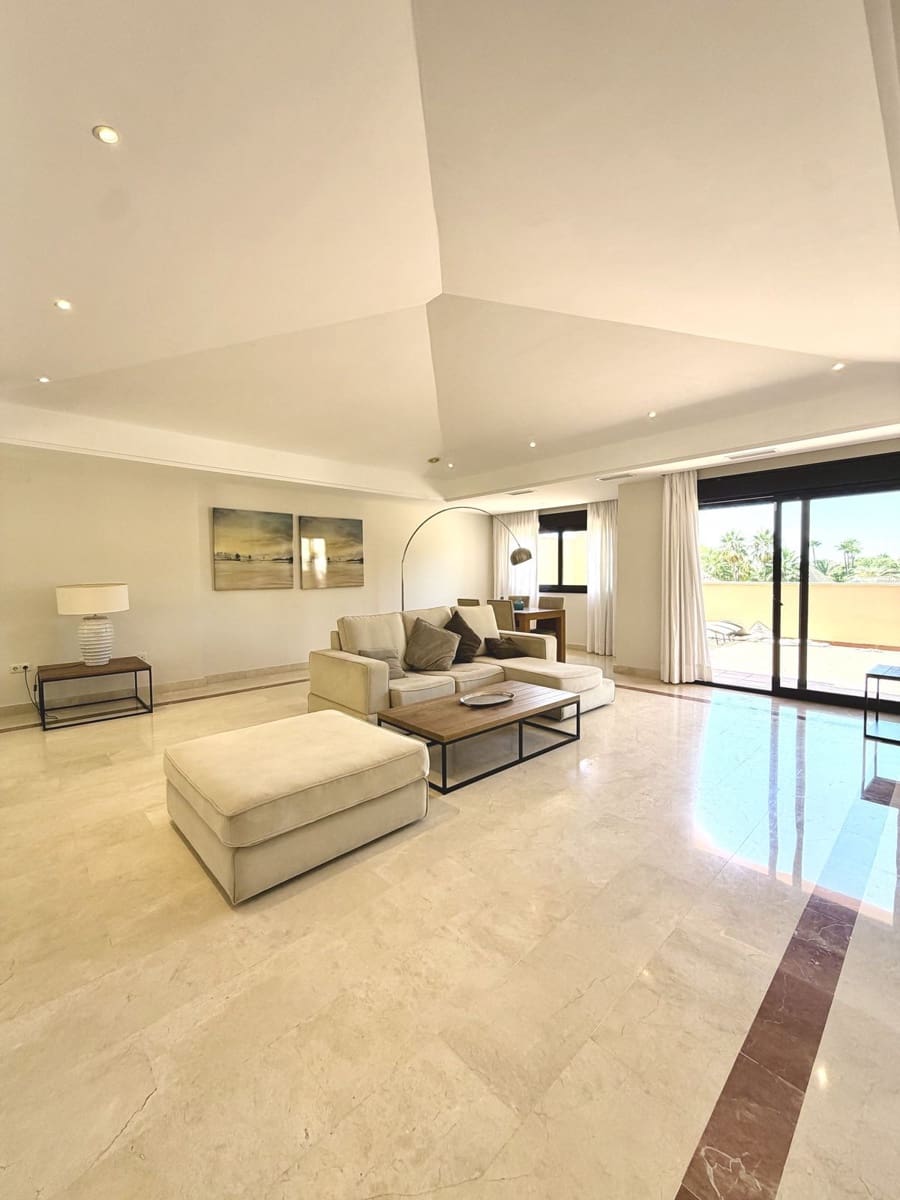 2 camera da letto Attico in vendita in Puerto Banus - 1.490.000 € (Rif: 10020638)
