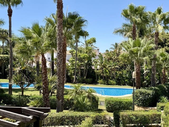 2 camera da letto Attico in vendita in Puerto Banus, Marbella - 1.490.000 € (Rif: 10020638)